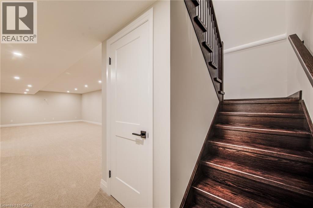 106 South Parkwood Boulevard, Elmira, Ontario  N3B 0E6 - Photo 28 - 40688450