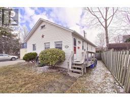 145 WESLEY STREET, Newmarket, Ontario