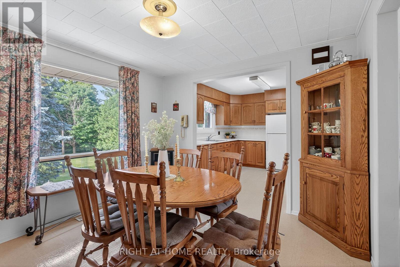 167 Margaret Street, Essa, Ontario  L0M 1B0 - Photo 12 - N12353480