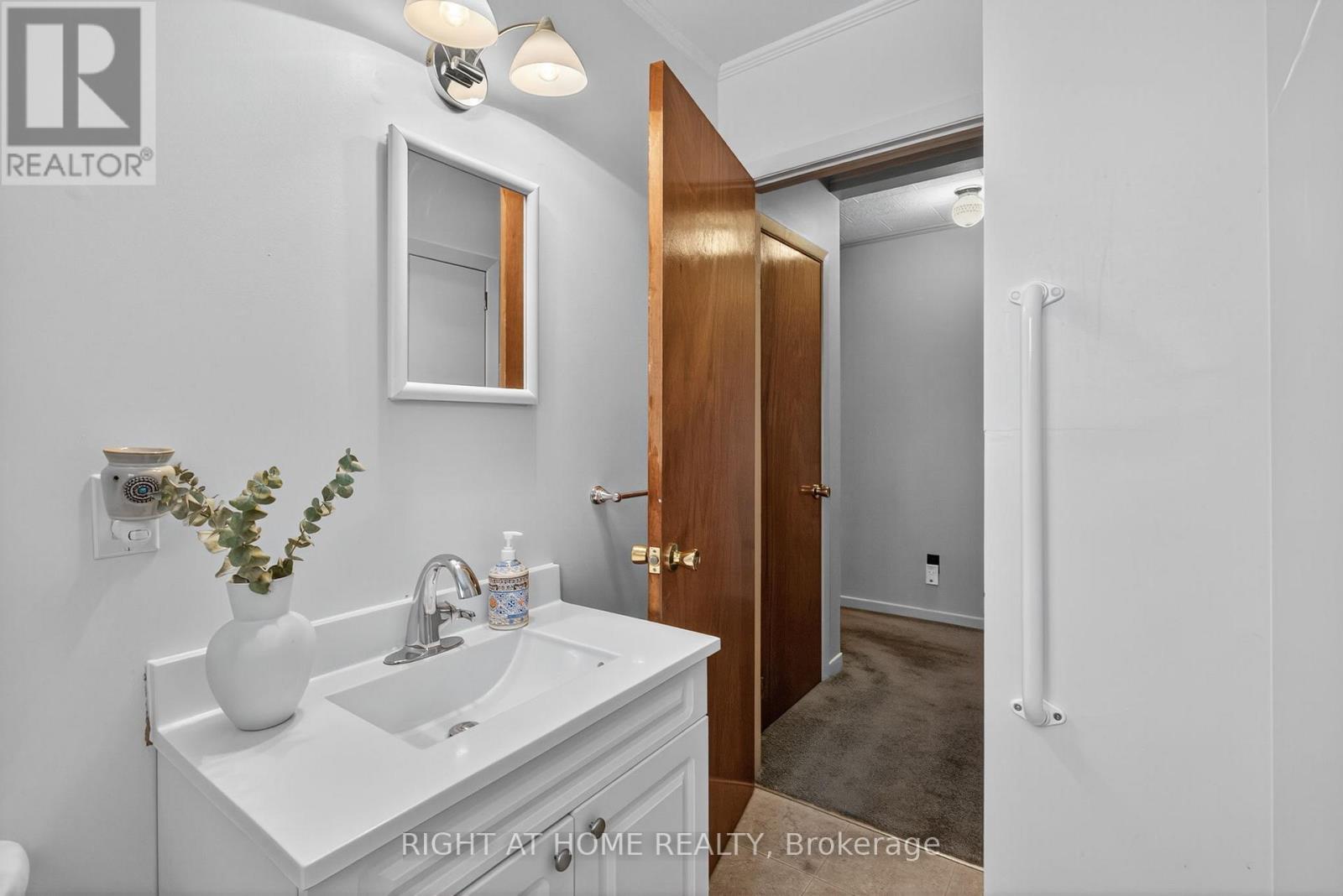 167 Margaret Street, Essa, Ontario  L0M 1B0 - Photo 16 - N12353480