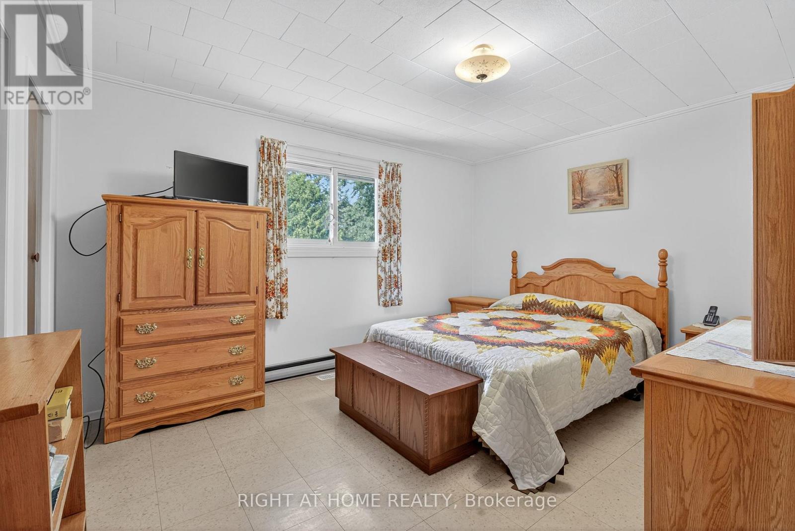 167 Margaret Street, Essa, Ontario  L0M 1B0 - Photo 17 - N12353480