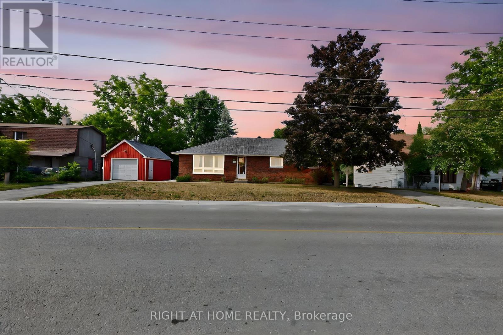 167 Margaret Street, Essa, Ontario  L0M 1B0 - Photo 2 - N12353480