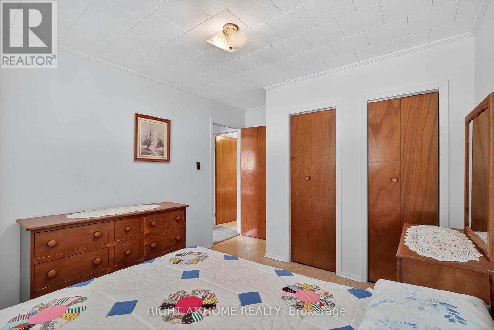 167 Margaret Street, Essa, Ontario  L0M 1B0 - Photo 21 - N12353480