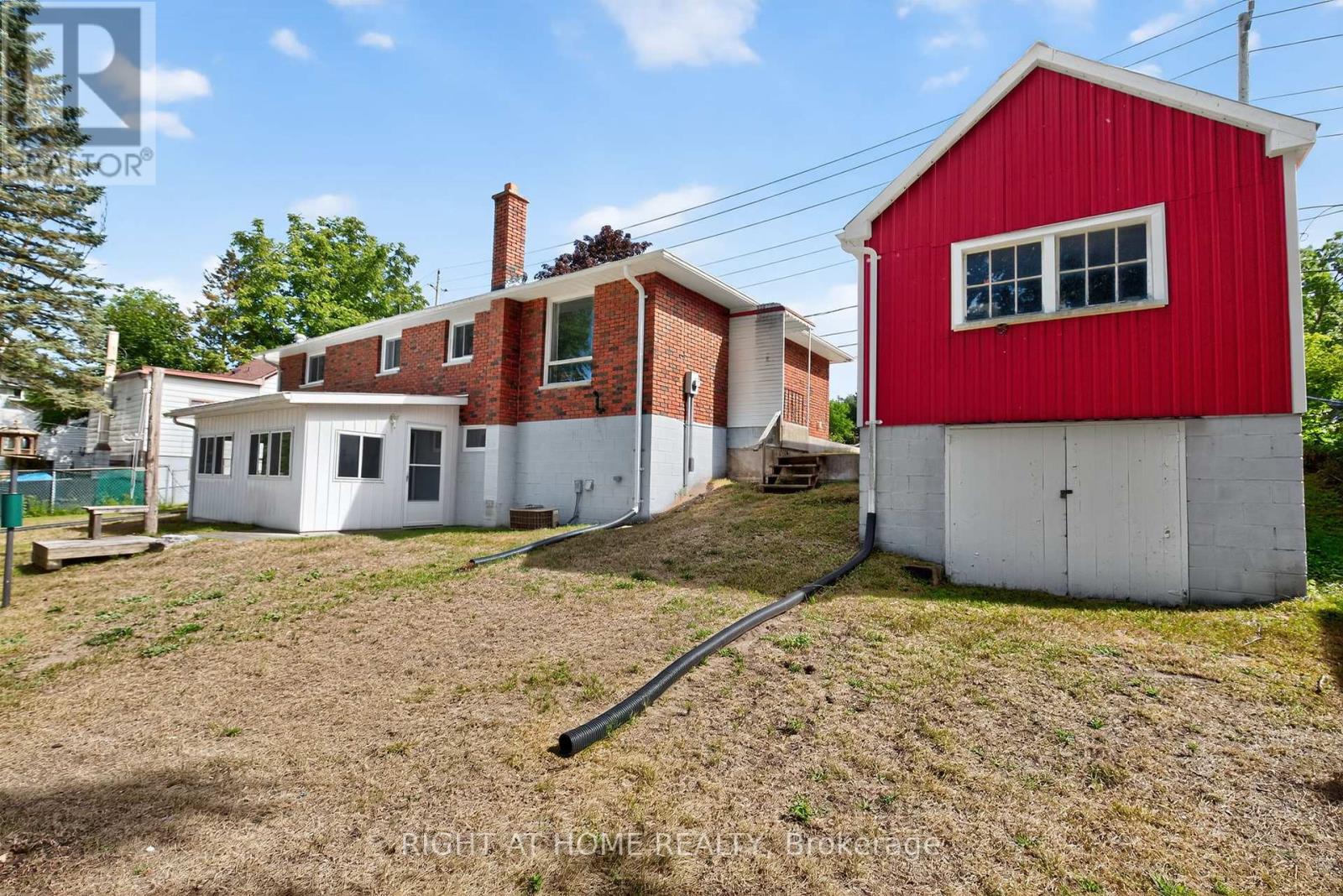 167 Margaret Street, Essa, Ontario  L0M 1B0 - Photo 34 - N12353480