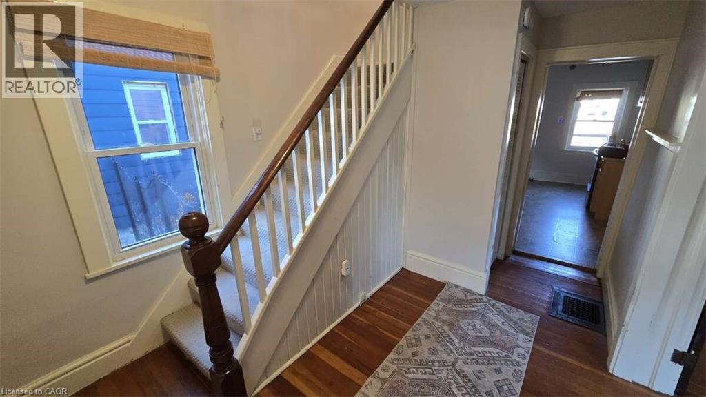 124 South Street, Gananoque, Ontario  K7G 1A2 - Photo 11 - 40689322
