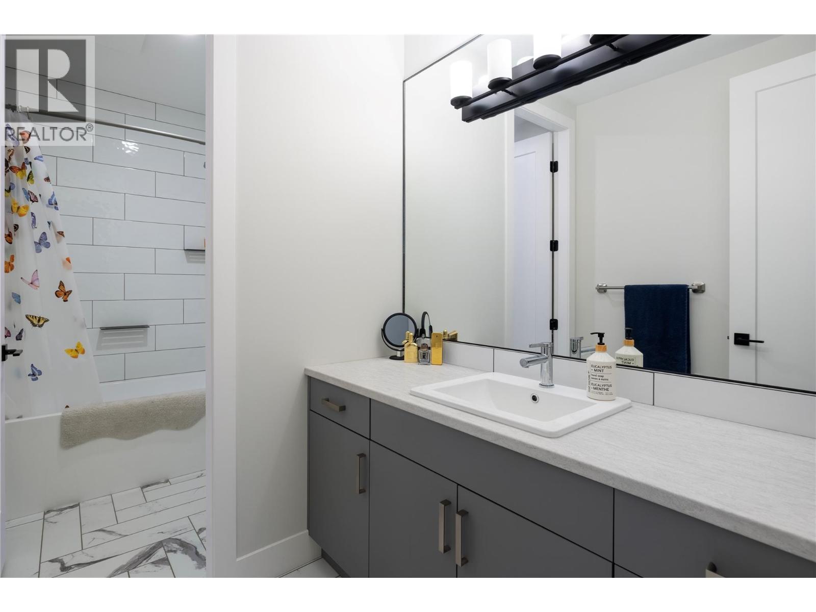 640 Mt. Ida Crescent, Coldstream, British Columbia  V1B 4G3 - Photo 46 - 10359198