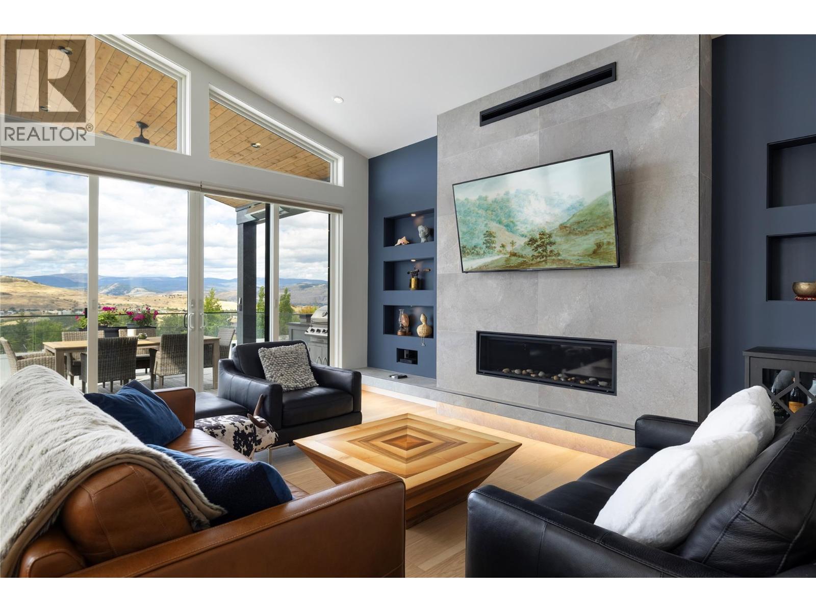640 Mt. Ida Crescent, Coldstream, British Columbia  V1B 4G3 - Photo 6 - 10359198