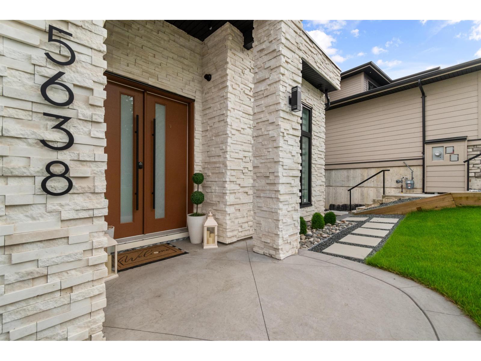Property at 5638 CRIMSON RIDGE image 3