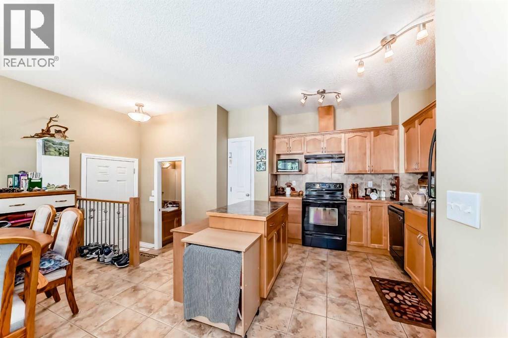 121a 5 Avenue, Strathmore, Alberta  T1P 1B7 - Photo 12 - A2247026