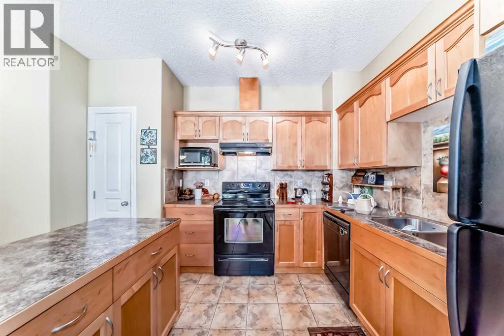 121a 5 Avenue, Strathmore, Alberta  T1P 1B7 - Photo 10 - A2247026