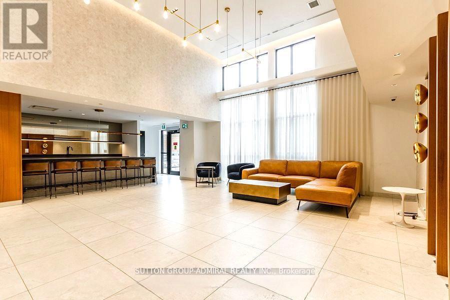 718 - 2300 St Clair Avenue W, Toronto, Ontario M6N 1K8 - Photo 9 - W12353547