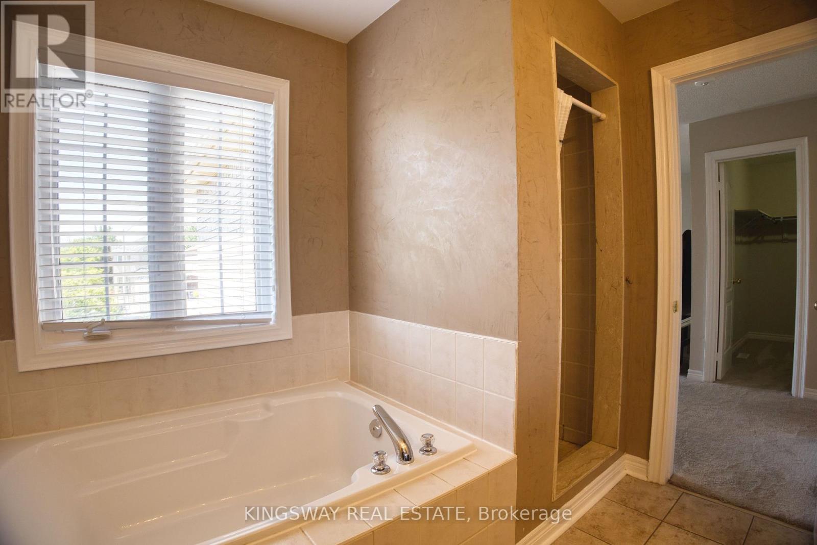 3194 World Series Court, Mississauga, Ontario  L5N 7N8 - Photo 12 - W12353562
