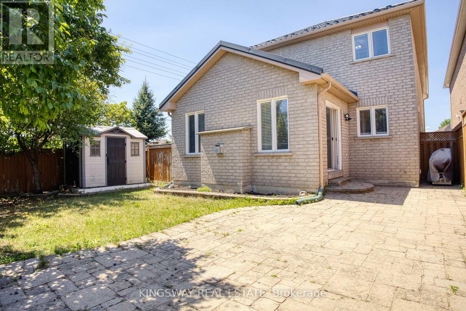 3194 World Series Court, Mississauga, Ontario  L5N 7N8 - Photo 2 - W12353562