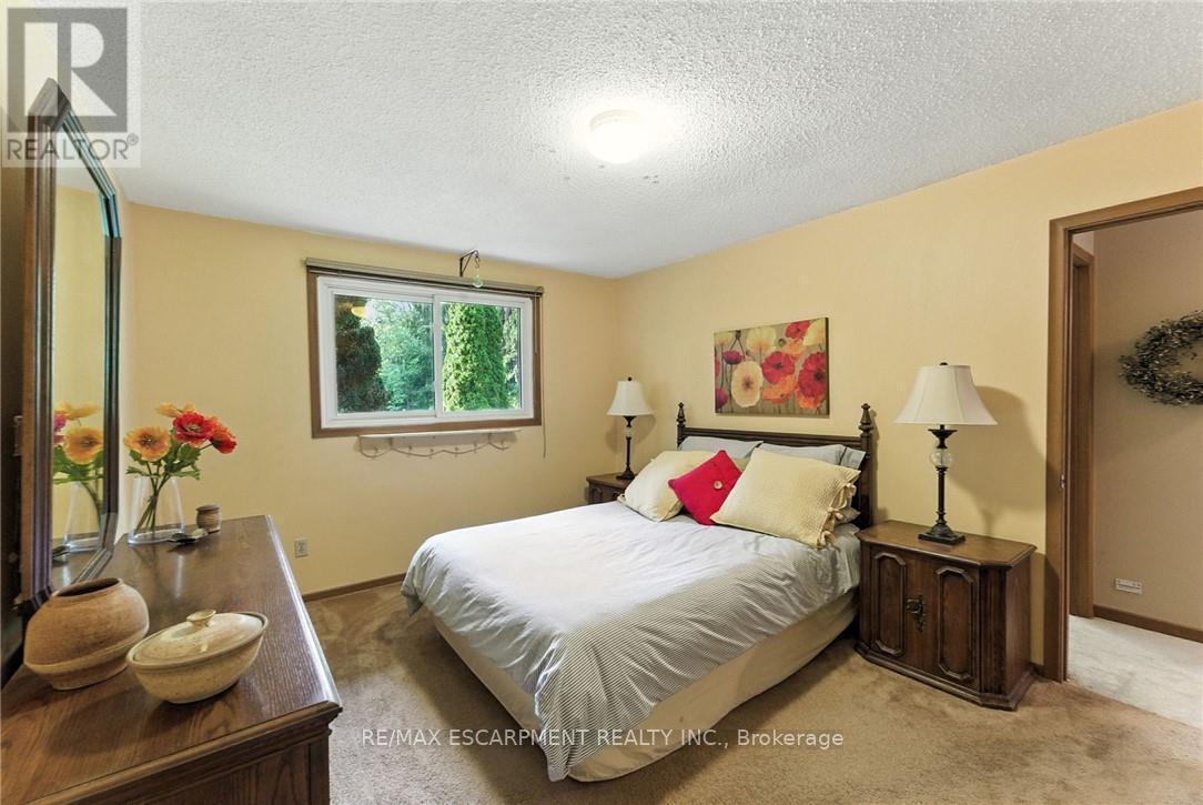 2682 Jerseyville Road W, Hamilton, Ontario  L0R 1R0 - Photo 13 - X12353458