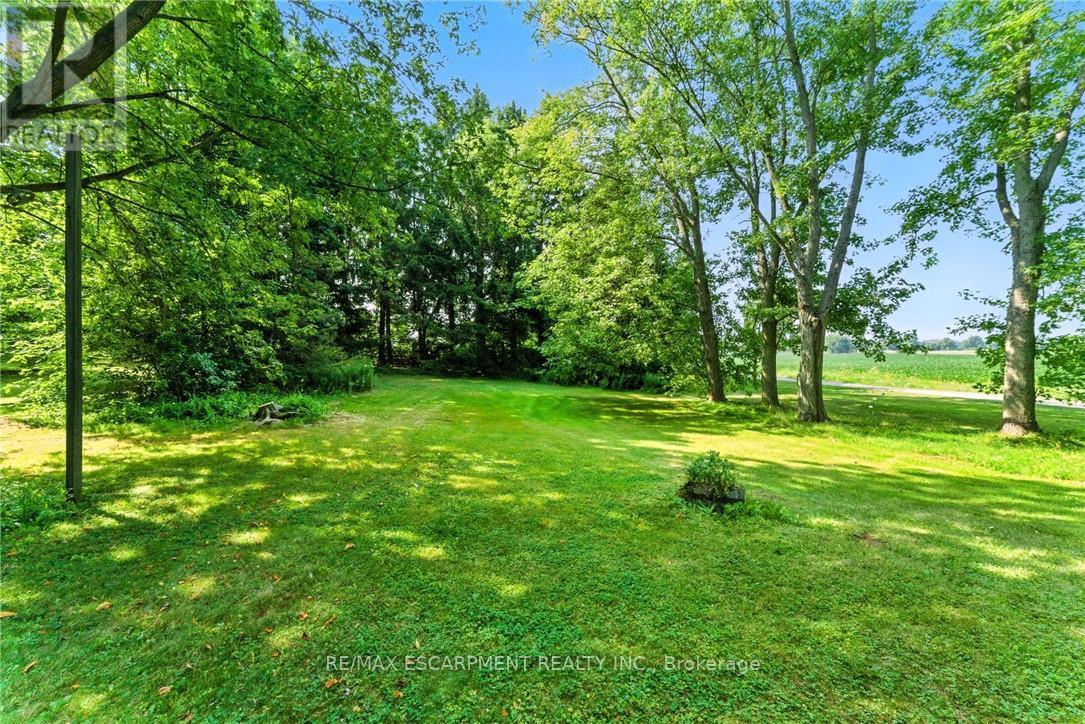 2682 Jerseyville Road W, Hamilton, Ontario  L0R 1R0 - Photo 37 - X12353458
