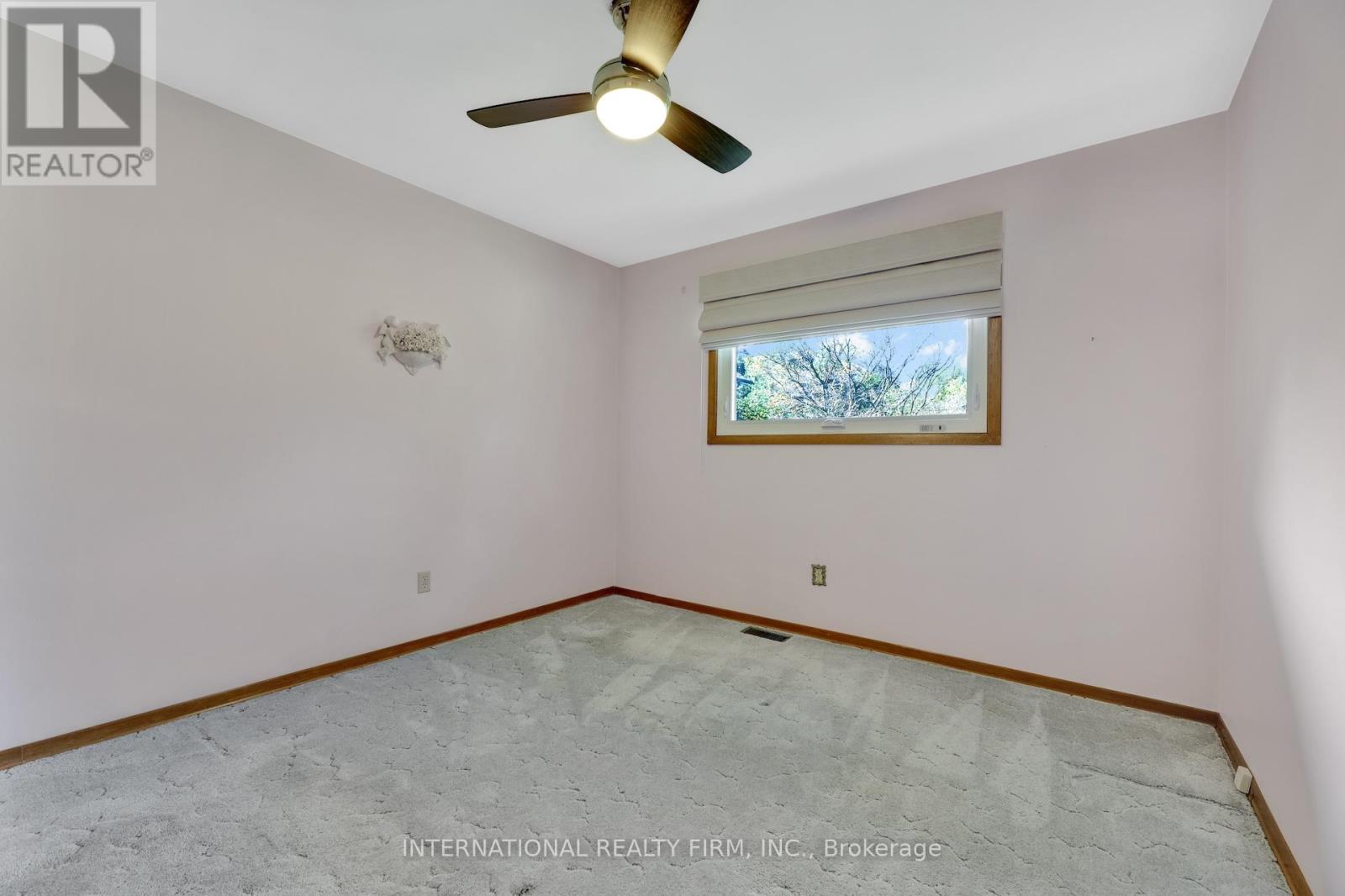 33 Ridgeway Avenue, Guelph, Ontario  N1L 1G9 - Photo 21 - X12353461