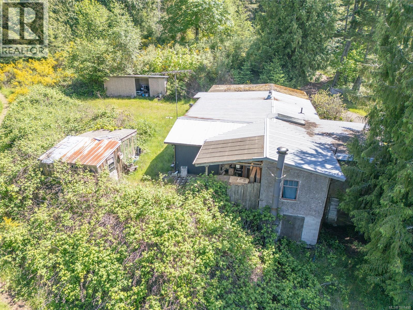 4510 Bedwell Harbour Rd, Pender Island, British Columbia  V0N 2M1 - Photo 10 - 1011490