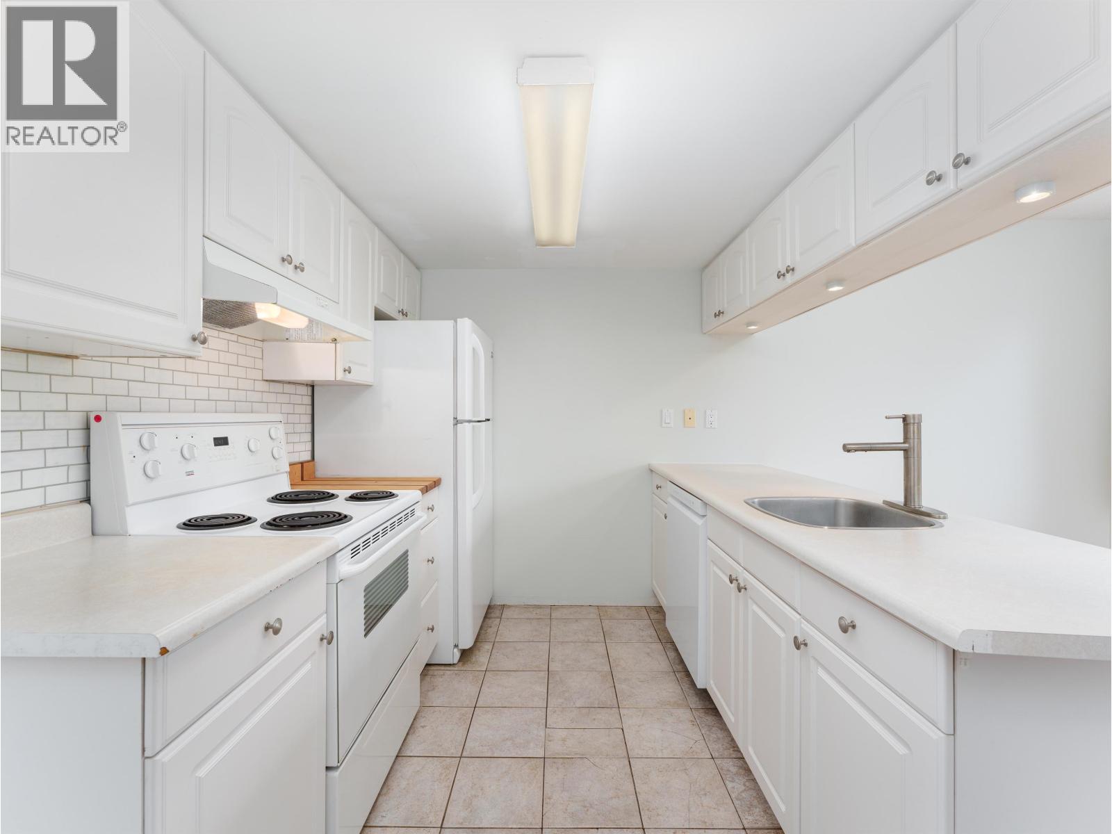 5 3554 E 49th Avenue, Vancouver, British Columbia  V5S 1M4 - Photo 8 - R3038678