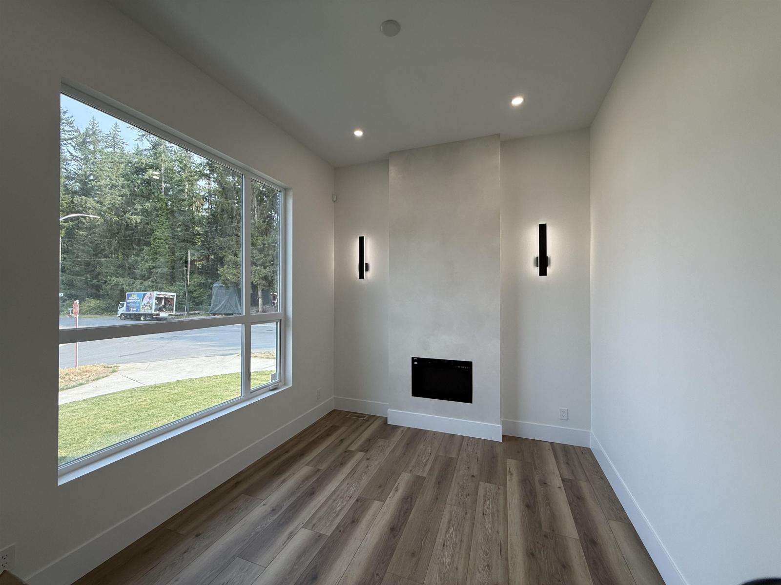 Property at 2711 202 STREET image 3