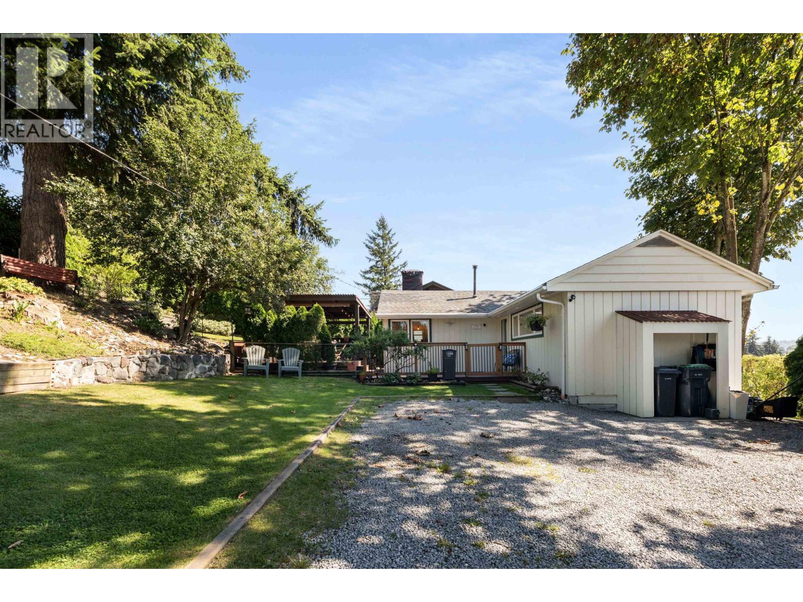 Property at 1706 GLENDALE AVENUE image 2