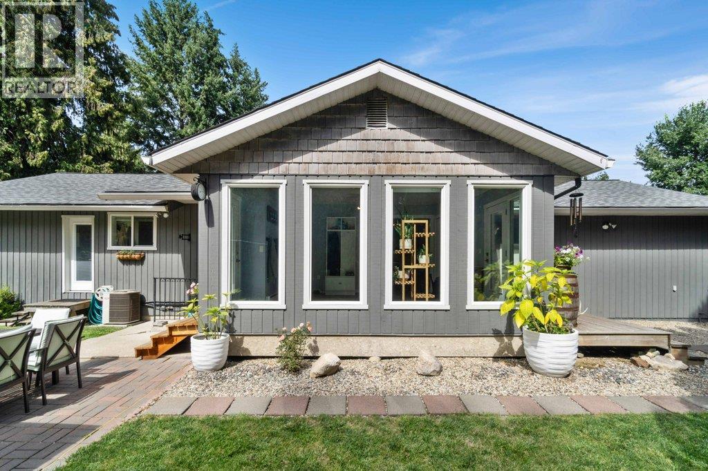 2131 21 Street NE, salmon arm, British Columbia