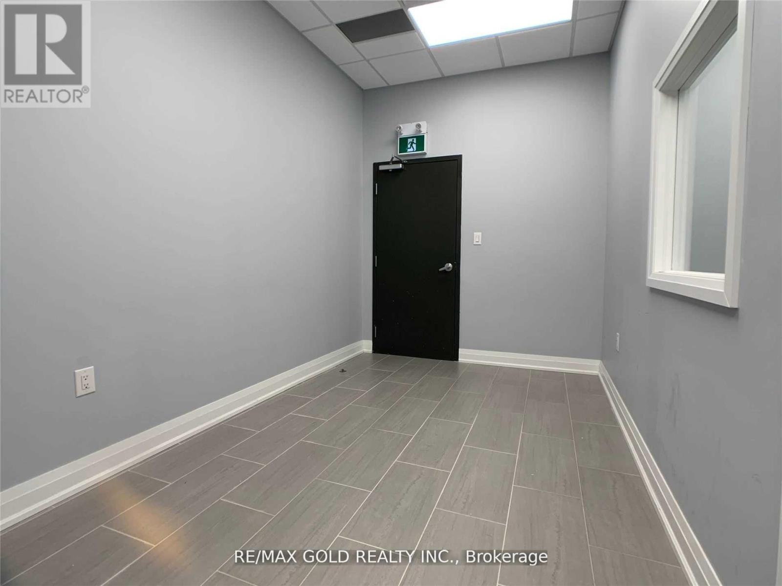 # 203 - 20 Maritime Ontario Boulevard, Brampton, Ontario  L6S 0E7 - Photo 5 - W12353451