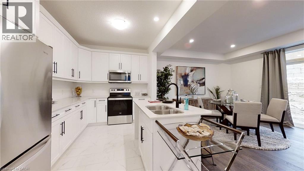 Property at 35 CHRISTOPHER Court image 4