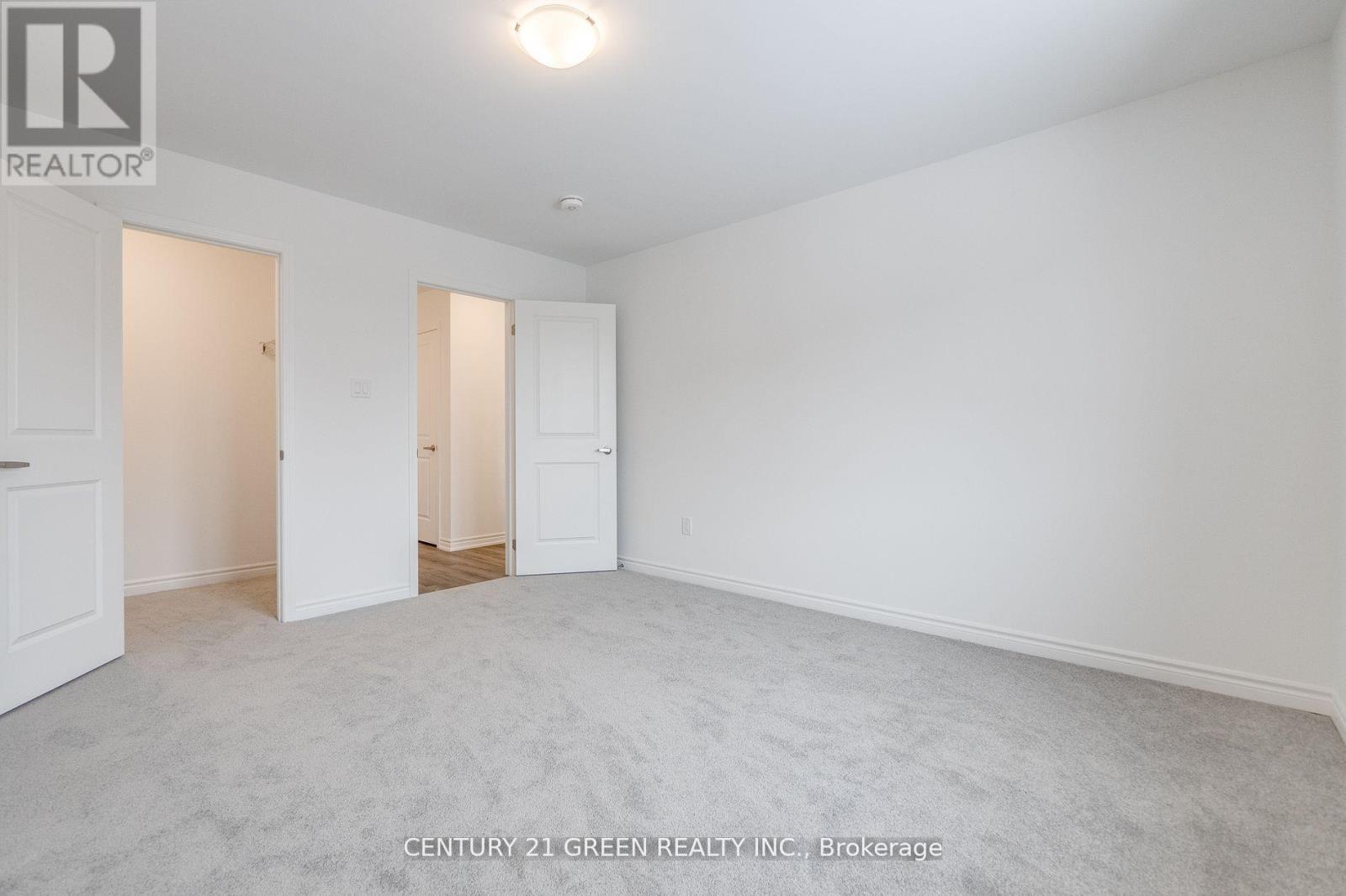 64 Histand Trail, Kitchener, Ontario  N2R 0S2 - Photo 19 - X12353071