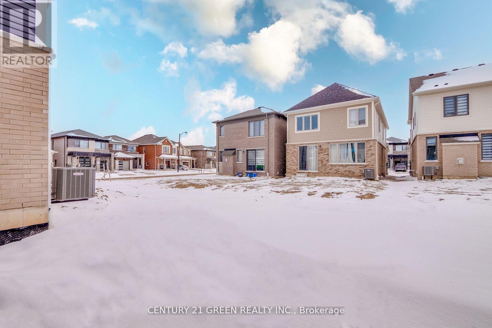 64 Histand Trail, Kitchener, Ontario  N2R 0S2 - Photo 35 - X12353071