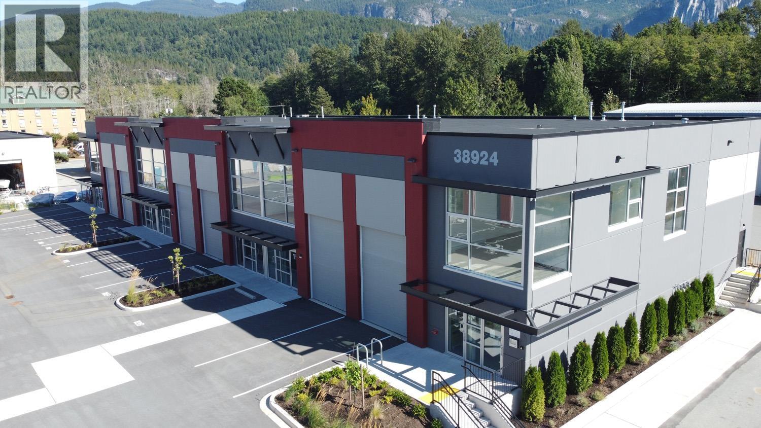 103B 38924 MID WAY, Squamish, British Columbia