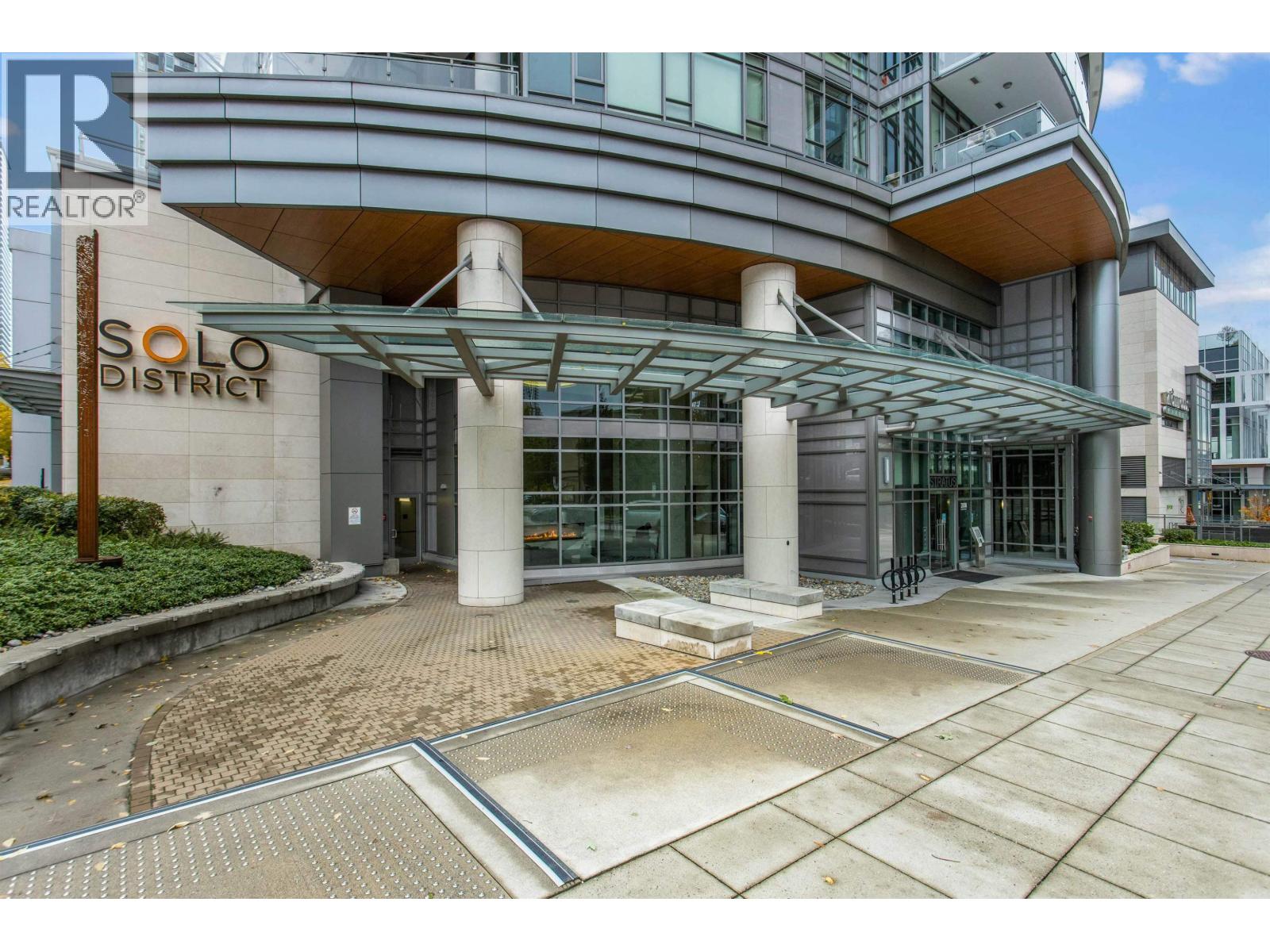 2803 2008 Rosser Avenue, Burnaby, British Columbia  V5C 0H8 - Photo 3 - R3006266