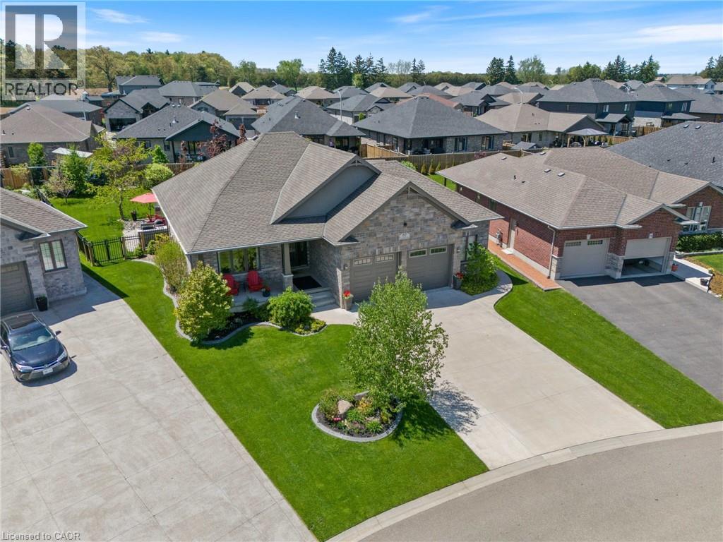 Property at 87 ALLANDALE Crescent image 1