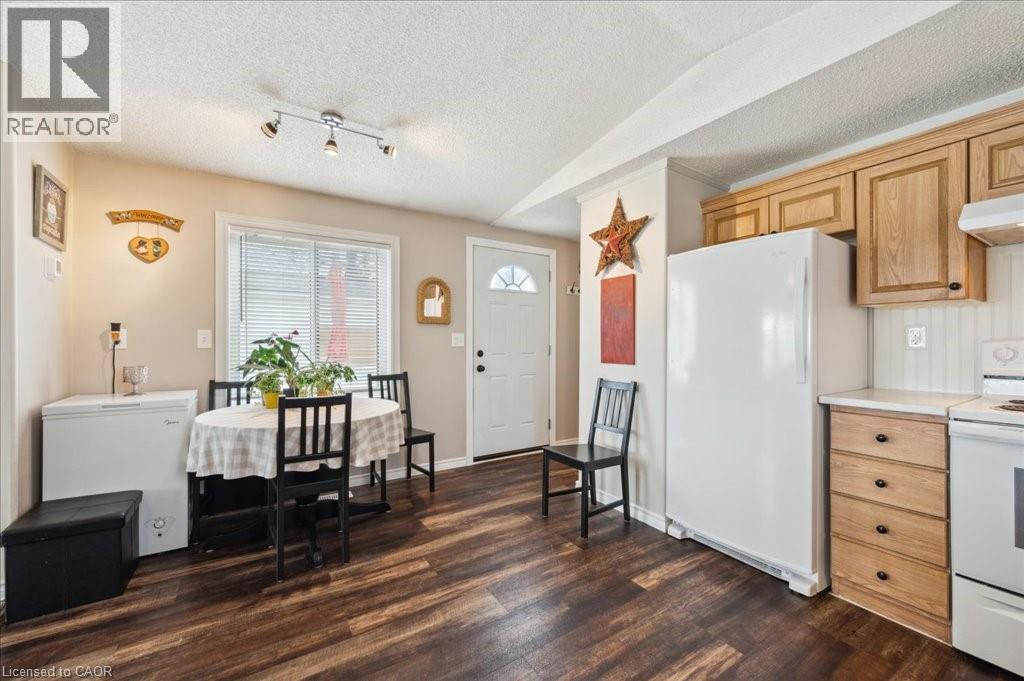 22 Olympia Avenue Pvt, Puslinch, Ontario  N0B 2J0 - Photo 11 - 40726686