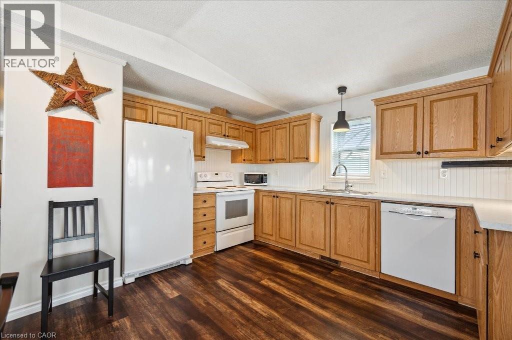 22 Olympia Avenue Pvt, Puslinch, Ontario  N0B 2J0 - Photo 12 - 40726686