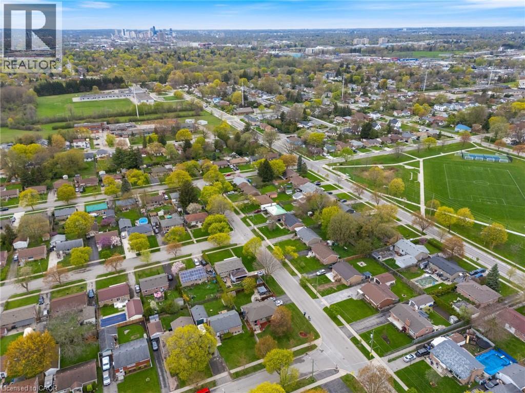 Photo 4 of 21 for 1732 Seeley Drive