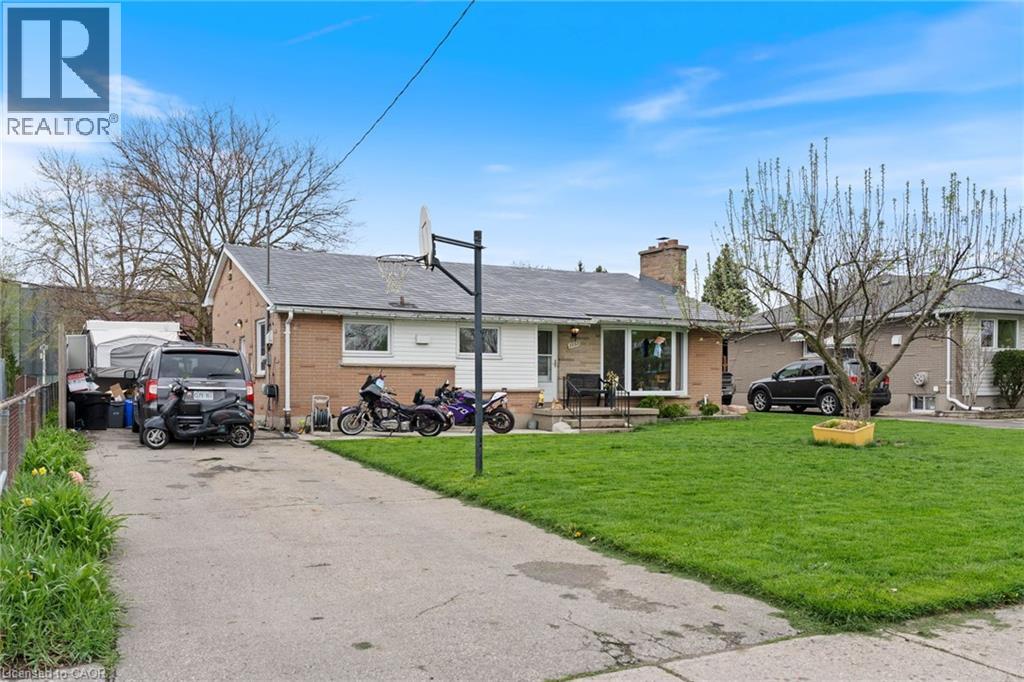 Property at 1732 SEELEY Drive image 2