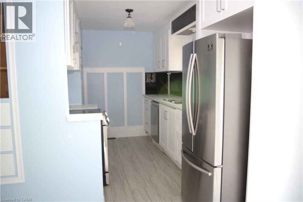 425 Wellington Street E, Mount Forest, Ontario  N0G 2L2 - Photo 18 - 40727392