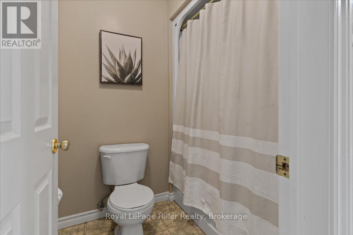 83 Bell Court, Stratford, Ontario  N5A 7W8 - Photo 20 - X12353663