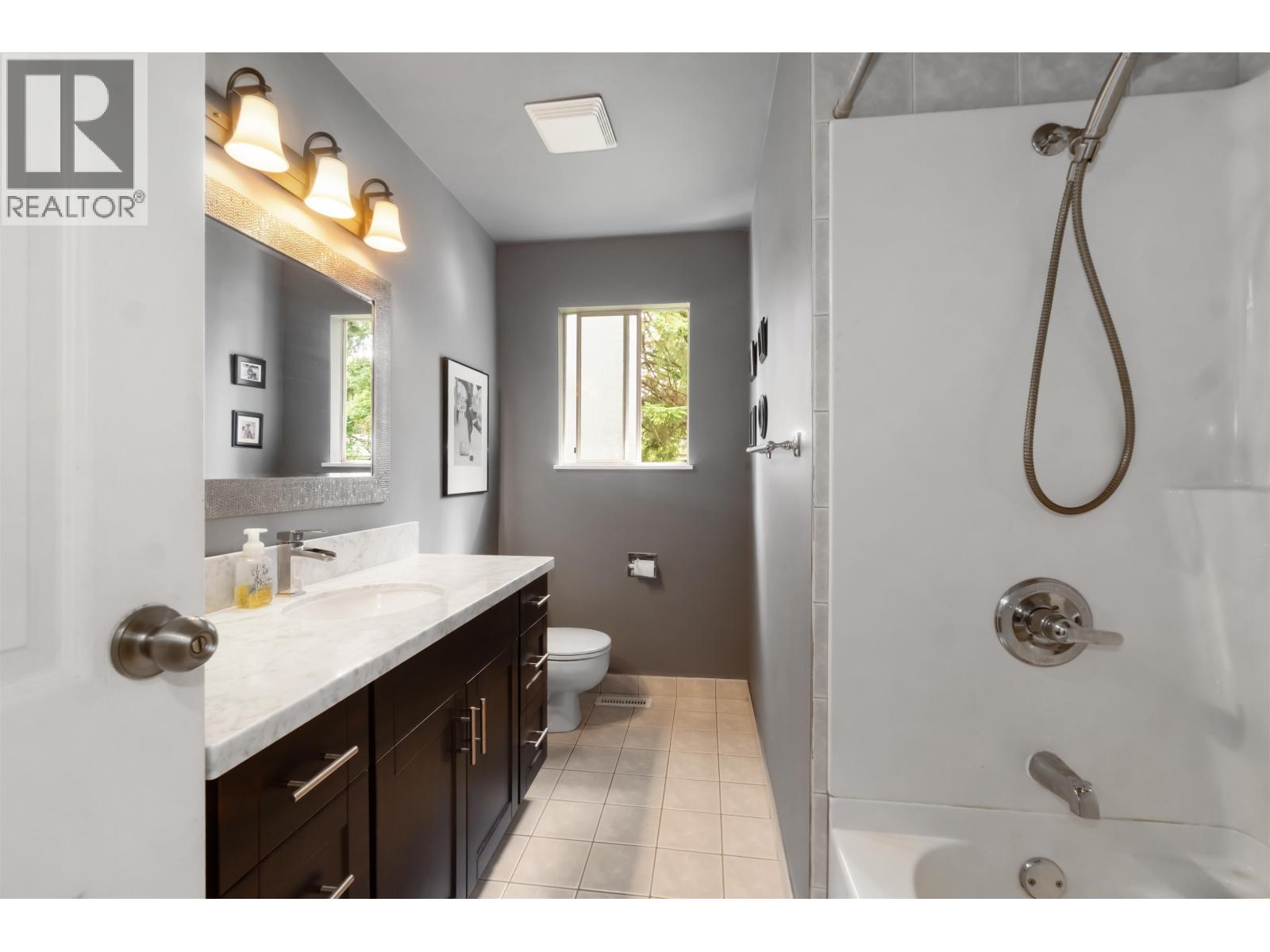 1088 Fraser Avenue, Port Coquitlam, British Columbia V3B 1L8 - Photo 16 - R3038634