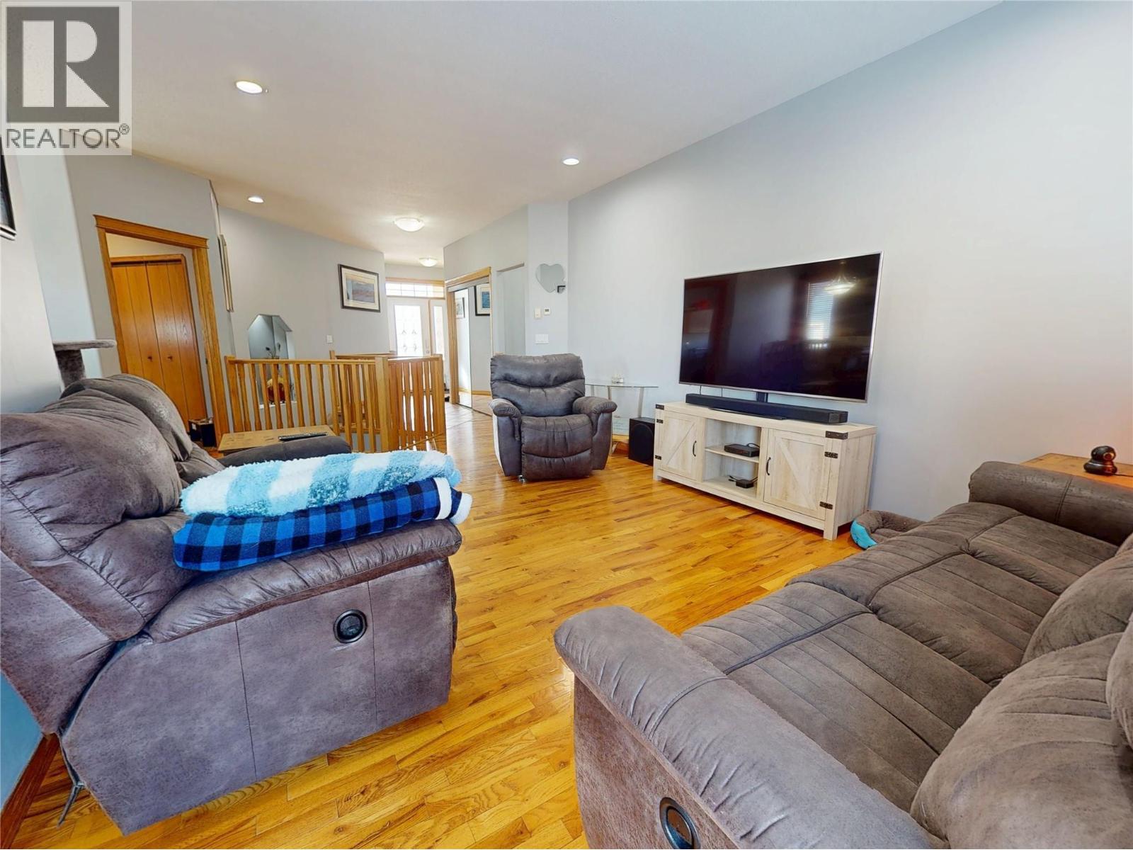 1340 92 Avenue, Dawson Creek, British Columbia  V1G 1C3 - Photo 8 - 10359730