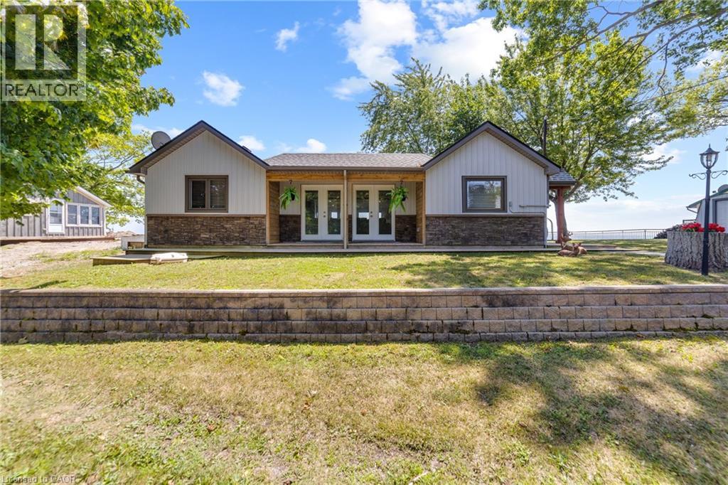 Property at 2094 LAKESHORE Road image 3
