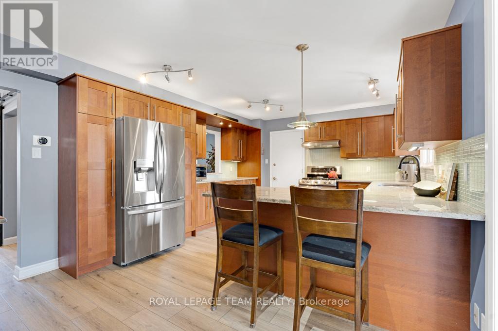 3 Roberta Crescent, Ottawa, Ontario  K2J 1G5 - Photo 16 - X12353665