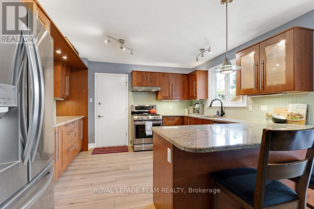 3 Roberta Crescent, Ottawa, Ontario  K2J 1G5 - Photo 17 - X12353665