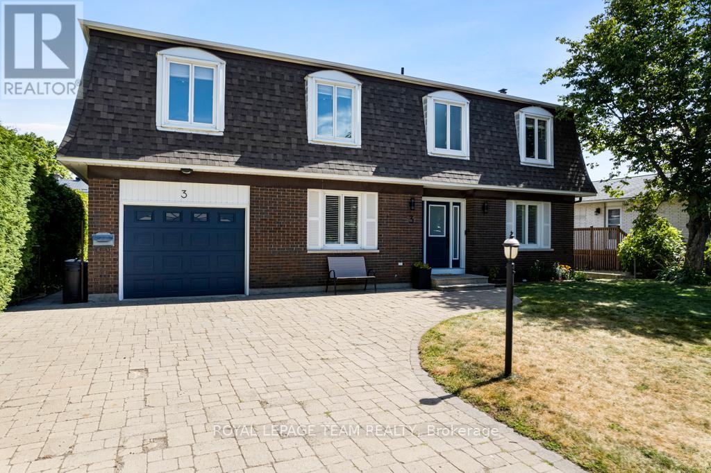 Property at 3 ROBERTA CRESCENT image 3