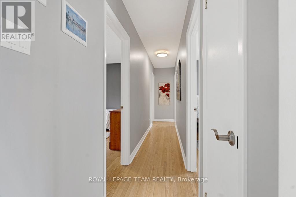3 Roberta Crescent, Ottawa, Ontario  K2J 1G5 - Photo 34 - X12353665