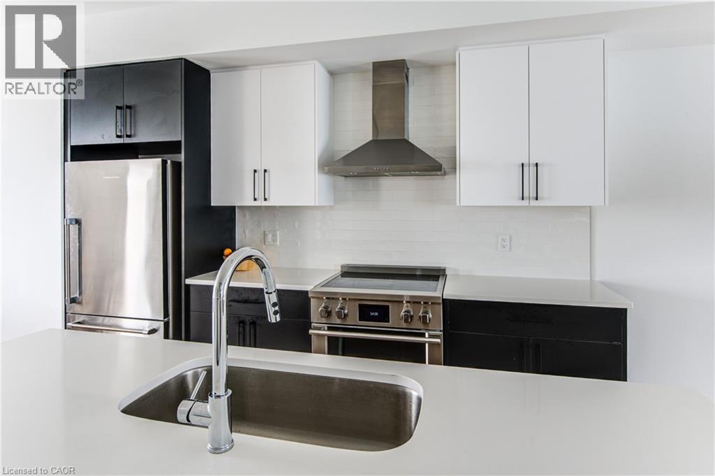 Photo 17 of 50 for 4222 Lismer Lane Unit# 14