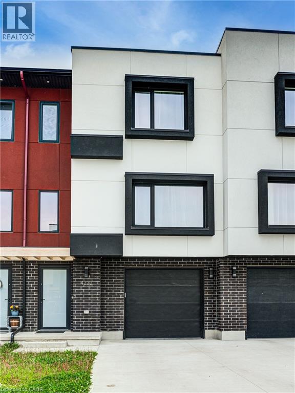 Photo 2 of 50 for 4222 Lismer Lane Unit# 14