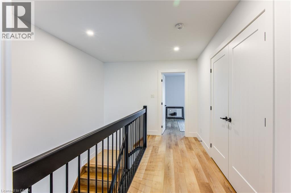 Photo 35 of 50 for 4222 Lismer Lane Unit# 14