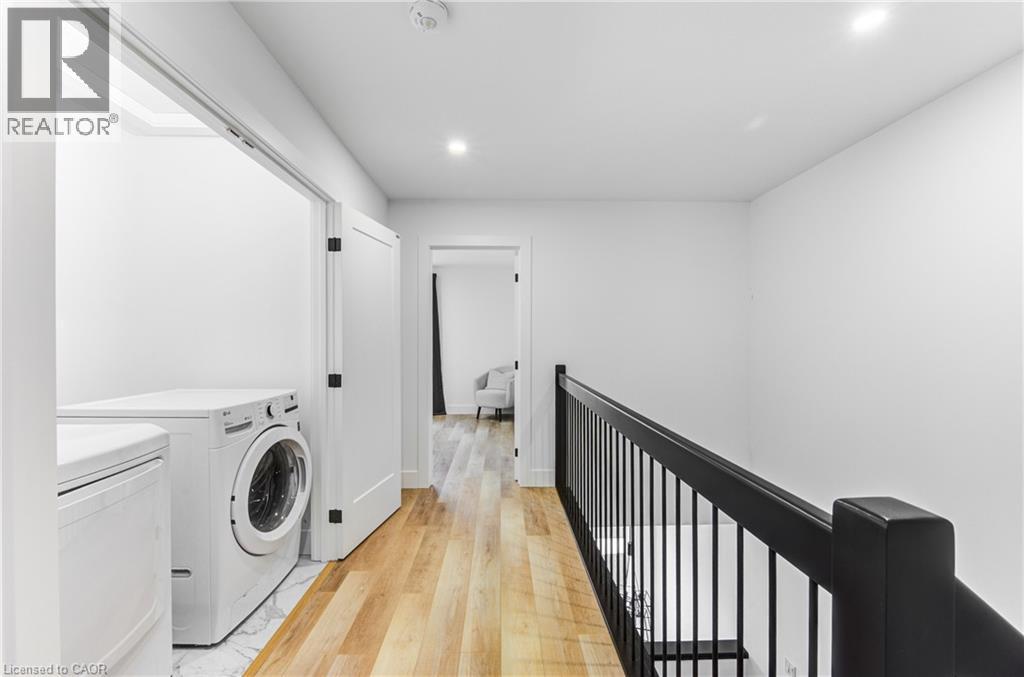 Photo 42 of 50 for 4222 Lismer Lane Unit# 14