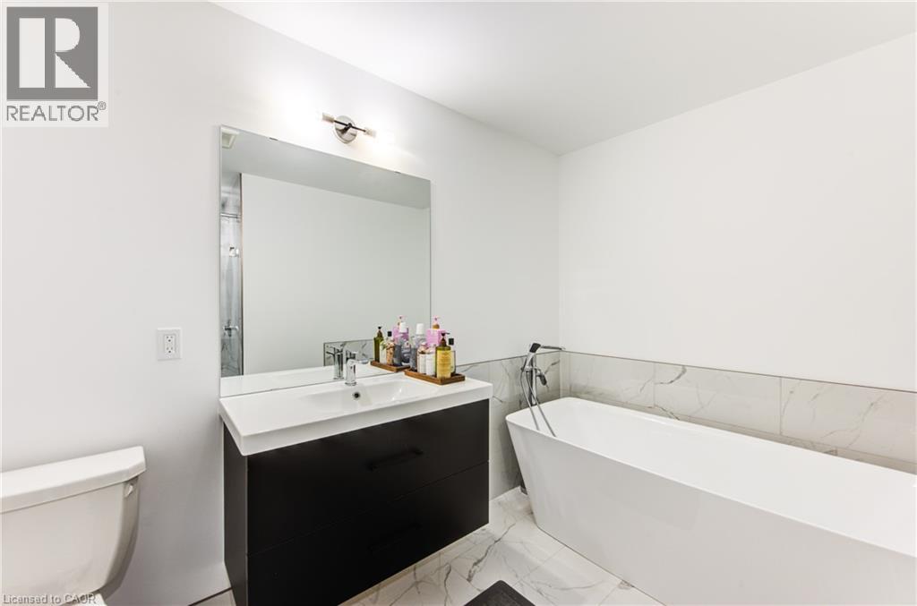 Photo 47 of 50 for 4222 Lismer Lane Unit# 14